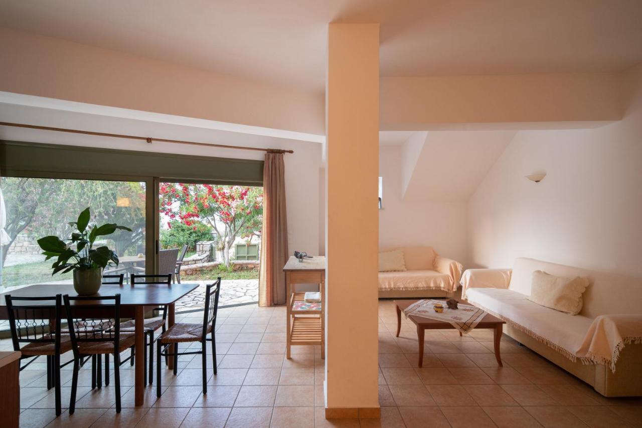 Villa Luisa Exclusive Residences Monemvasía Eksteriør bilde
